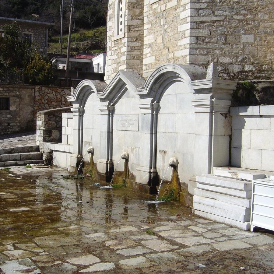 Ξενωνασ Σελινουντα Hotel Kosmas Luaran gambar